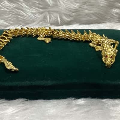 Chinese Feng-Shui Dragon Display Piece.