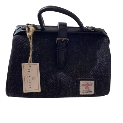 Islander Womens Handbag Black 