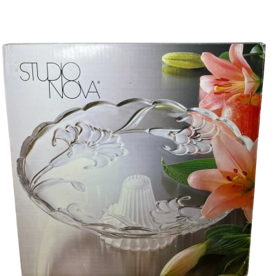 Studio Nova Wild Lily Footed Platter