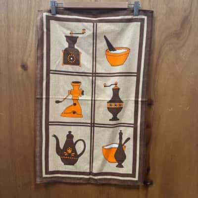 Vintage 1970s Kitchen Grinders & Coffee Tea Towel