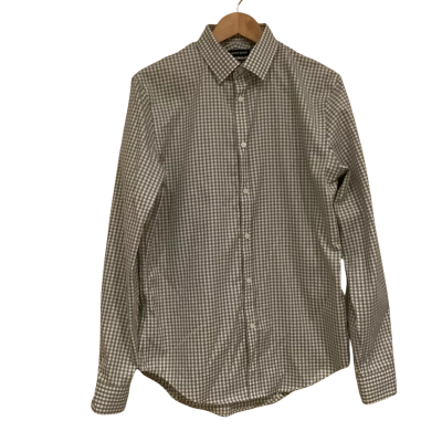 Country Road.  Eucalyptus, Slim Fit, Gingham, Pure Cotton , Travel Shirt.   Size 40 