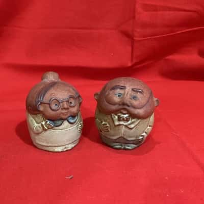 Vintage Japanese Gempo  Pottery Salt and Pepper Shakers