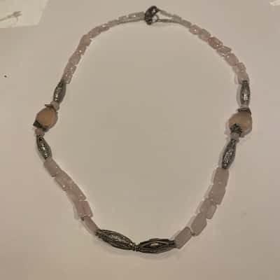  Pink Rose Quartz Silver Tone Accent Beads Toggle Clasp Necklace 