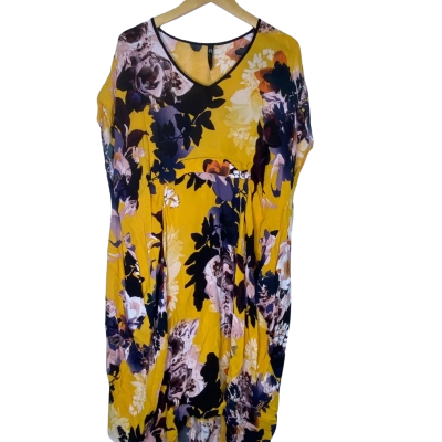 Taking Shape Womens  Size 18 Midi Dress Floral / Multicoloured 