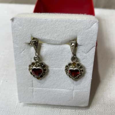  Womens Earrings sterling silver 925 dangle earrings featuring red heart stones