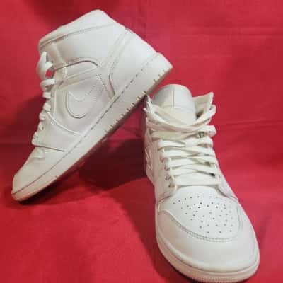 Mens Nike Air Jordan Mids - Triple White - UAN