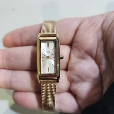 Ladies "ete" Watch - NEEDS BATTERY