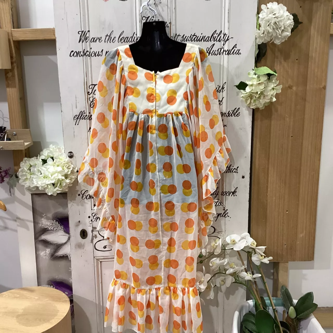 A RARE VINTAGE FIND! MISS JANTZEN BRAND! MADE IN AUSTRALIA! 60'S STYLE ...