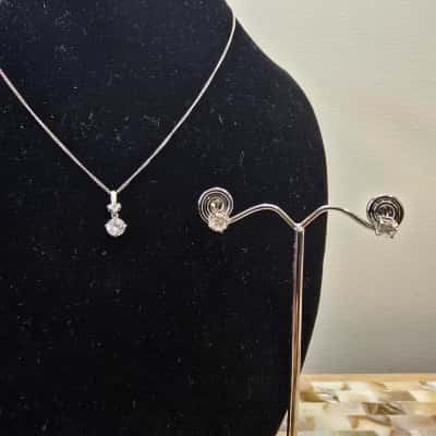 Sterling Silver Cubic Zirconia Pendant Necklace & Stud Earrings Set – SV 925
