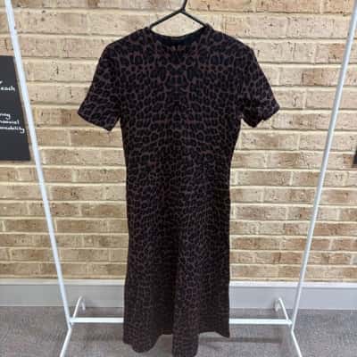 Cue Womens leopard knit midi dress Size M 