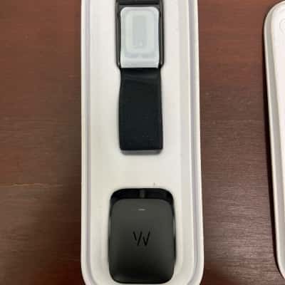  Unisex WOOP Fitness Tracker WIth Charger Black  