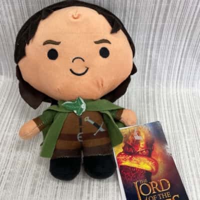  NEW The Lord of Rings Aragon plush figure