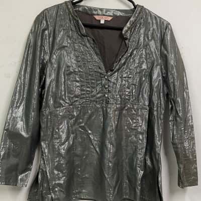 Lisa Ho Womens  Size 12 T-shirts Silver 