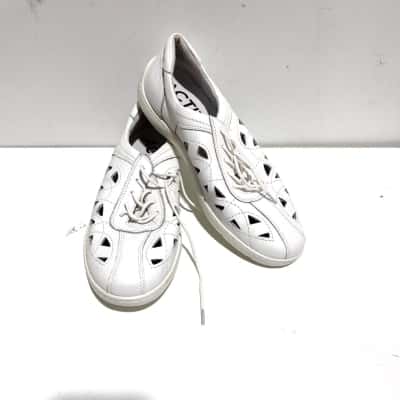 Ziera Womens  Size 39 Sneakers White 