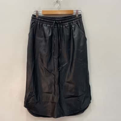 Decjuba Womens  Size M Midi Skirt Black  