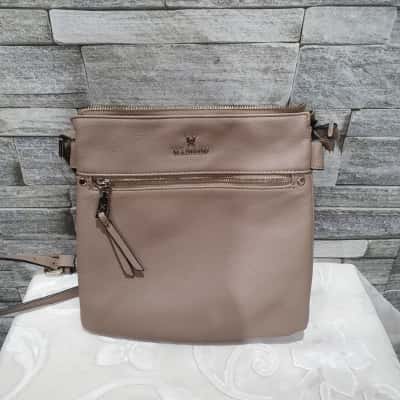 madison Womens Handbag color tan 