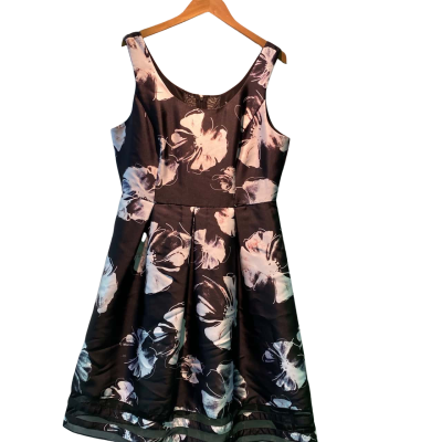 Basque Womens  Size 14 Cocktail Dress Black  / Floral / White 
