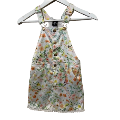 Sista  Kids  Size 7 Dresse Pattern / White 