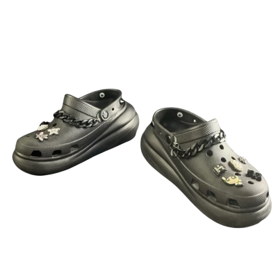 Chunky platform Crocs with 9 Jibbitz charms Size 9 - Black  
