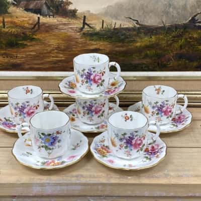 Royal Crown Derby - "DERBY POSIES" Set of 6 Cups and Saucers