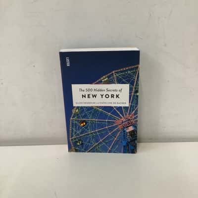 The 500 Hidden Secrets of New York book