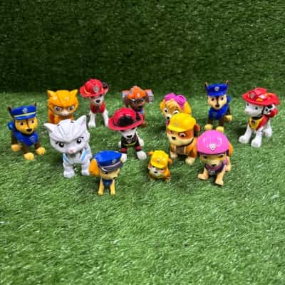 Paw Patrol Pup Figurines x 10 (Lot 1)