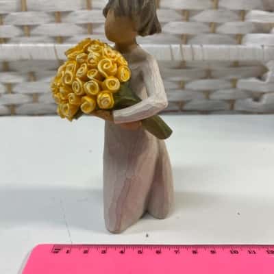 Willow tree figurine no 27462