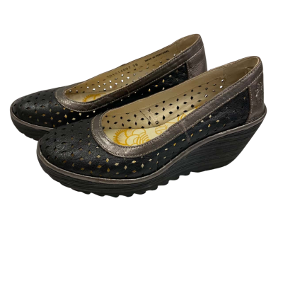 Fly London Womens  Size 38 Wedges Black  / Brown 