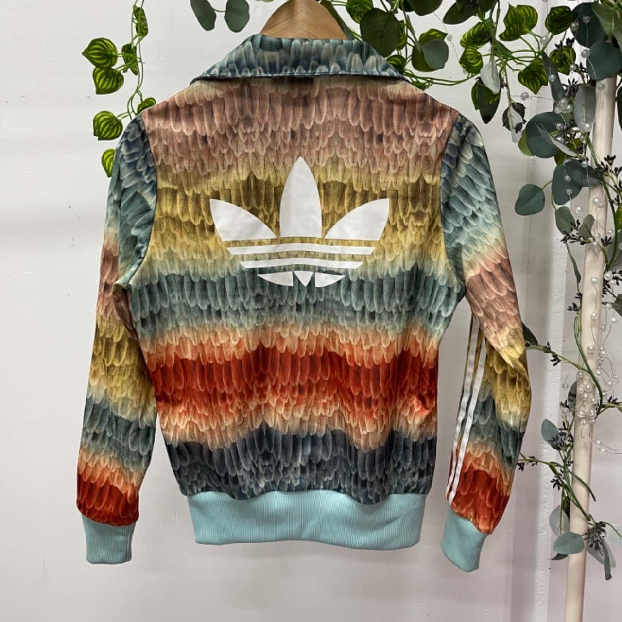 Adidas Womens Size 10 Multicoloured