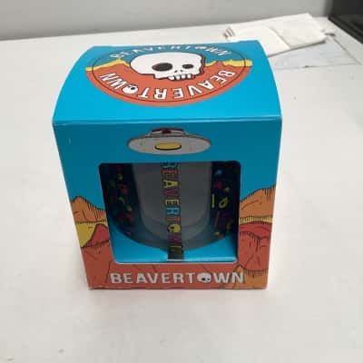 NEW - BEAVERTOWN 1/2 pint glass.   We come in peace. 