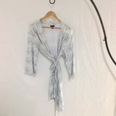 Tahari Womens Grey / Off White / Pattern 