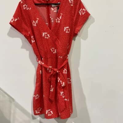 Jeanswest Womens  Size 16 No Sleeve Playsuit Polka Dot / Red  RRP$79