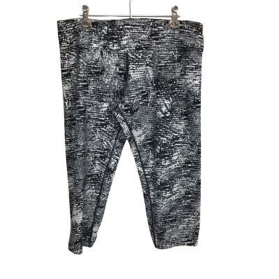 Calvin Klein Womens  Size XL Performance Exercise Legging