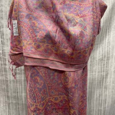 100% Canel Wool  Women's  Size One Size Scarf Multicoloured 