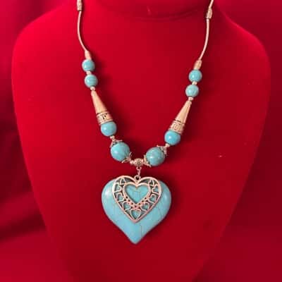  Women's Bohemian Style Turquoise Heart Pendant Necklace 