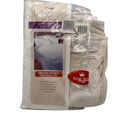 Vintage K/S Cream Bed Valance Pack Damaged