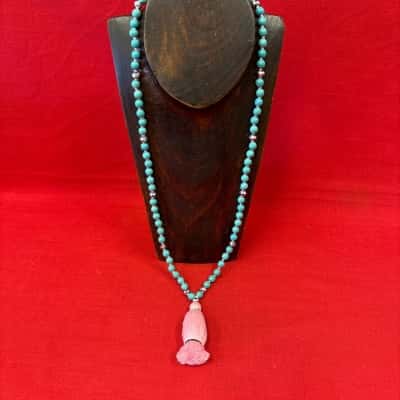  Women's Turquoise Beaded Necklace Featuring a Pink Tassel