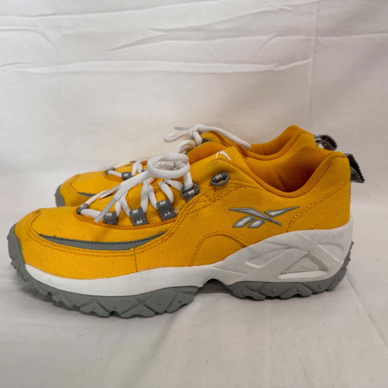 Reebok Mens Size 9 White / Yellow (s)
