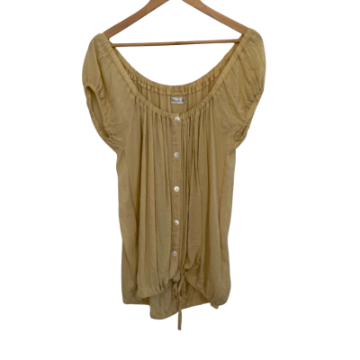 Uptown Girl Womens Vintage Size M / One Size Short Sleeve Top Beige 