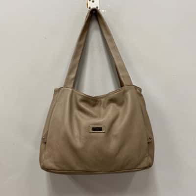 Pierre Cardin Womens Leather Medium Handbag / Shoulder Bag Beige 