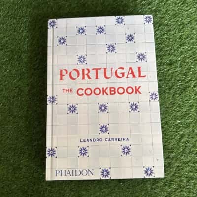 Portugal: The Cookbook by Leandro Carreira
