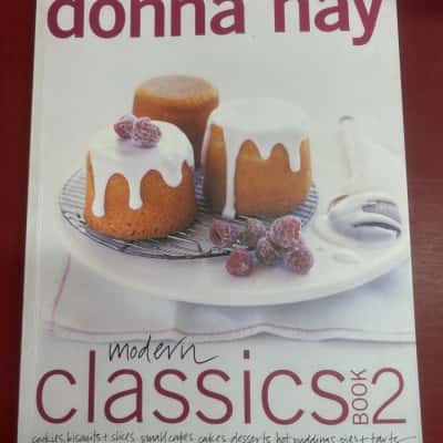 Donna Hay Modern Classics Book 2 