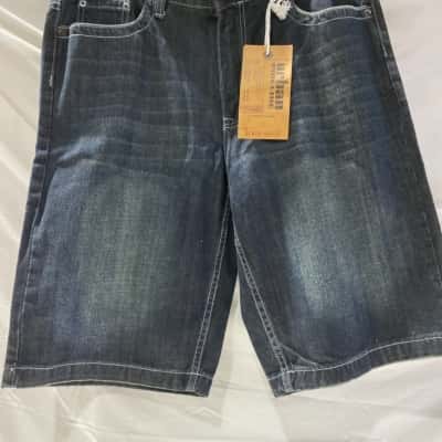 Buy Mens Shorts | Salvos Stores