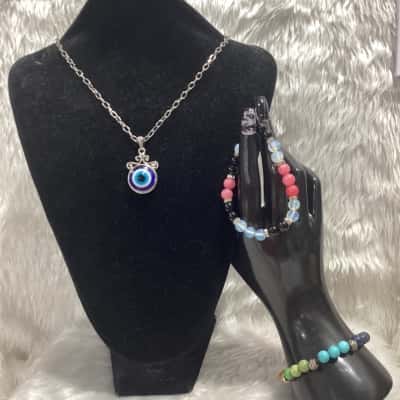  Womens Beaded Bracelet / Earrings / Necklace Multicoloured 