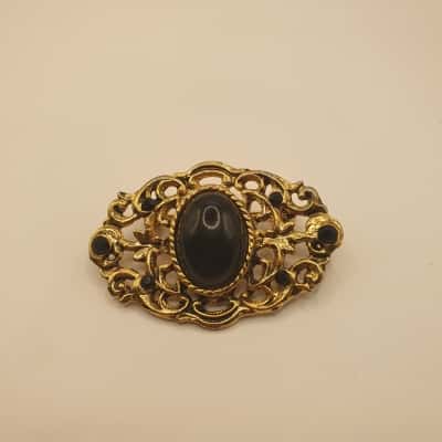 Womens Brooch Black  / Gold Coloured