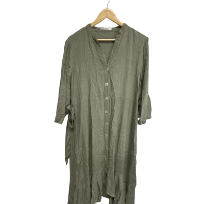 St. Frock Green Womens Dress Size 14