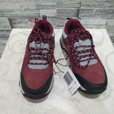 Crane Womens  Size 7 Sneakers Black  / Grey / Purple 