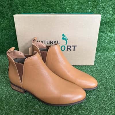 Natural Comfort Pia Tan Ankle Boots Size 7 