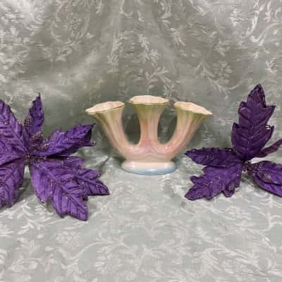 Australiana Cornucopia Vase