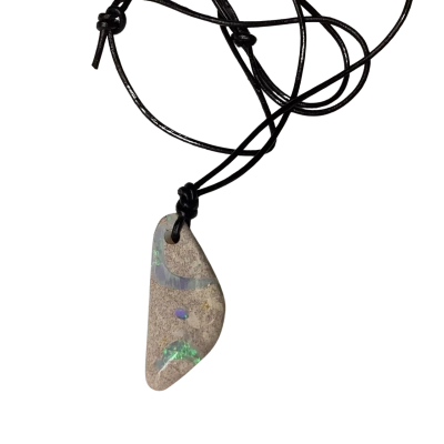  Australian Boulder Opal & Ironstone Necklace Blue / Off White 